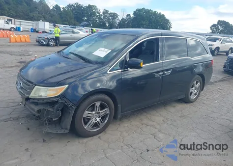 2011 Honda Odyssey Touring/Touring Elite z USA, uszkodzony, nr VIN 5FNRL5H93BB057344
